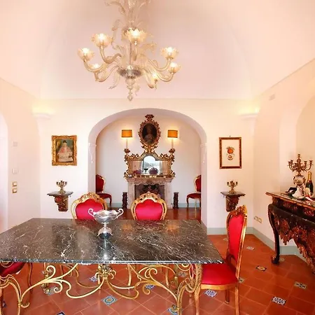 Deipositano * Позитано